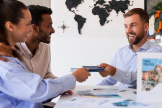 Organiser un voyage avec un travel planner : les étapes clés pour une expérience sur mesure