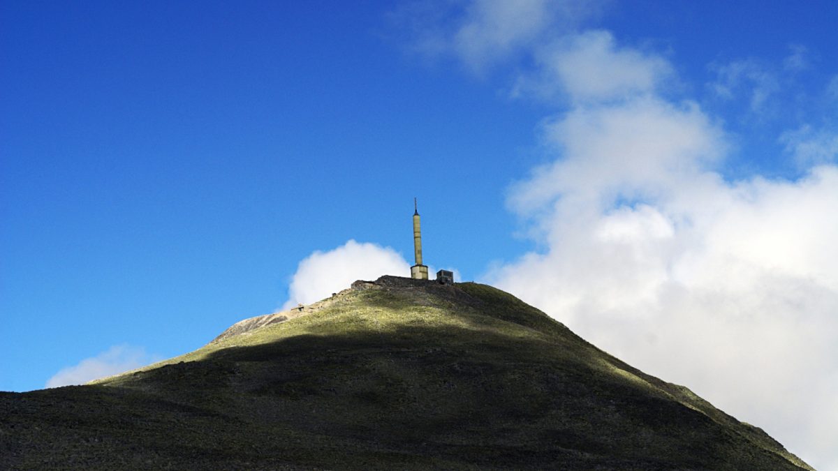 Réservez une location haut de gamme dans le Puy-de-Dôme : confort et prestige au rendez-vous